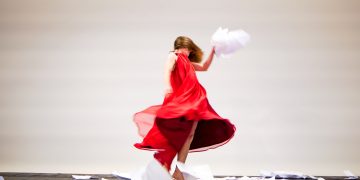 Espetáculo de dança Ranhura realiza sessão gratuita em Caruaru