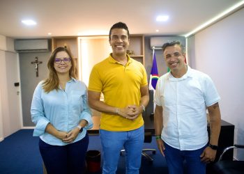 Durante o recesso de Rodrigo Pinheiro, Dayse Silva fará missão no Chile e Bruno Lambreta assumirá a prefeitura de Caruaru