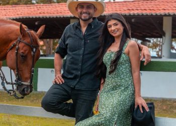 Mano Walter lança “Te Encontrei na Vaquejada” com participação de Talita Mel