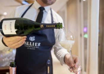 Em Trancoso, gala da BrazilFoundation recebe maison boutique francesa recém-chegada ao país