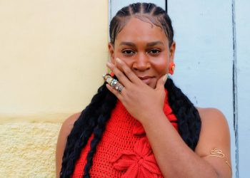 Maéve é indicada, pelo segundo ano consecutivo, ao Prêmio da Música de Pernambuco com o álbum “Volúpia”