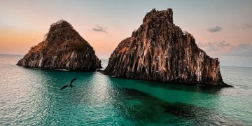 Noronha é destaque nacional e conquista dois prêmios do turismo brasileiro