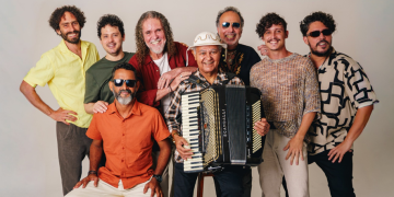 CAIXA Cultural Recife recebe encontro do sanfoneiro Mestre Gennaro com Banda de Pau e Corda