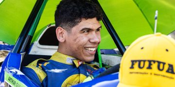 Piloto pernambucano Arthur Guilherme busca liderança em Interlagos