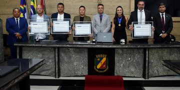 Fred Marcelo e Jackeline Sales são homenageados na Câmara de Vereadores de Caruaru