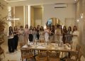 Oficina de pintura celebrou o mês das Mães na Clínica Samira Raad, em Caruaru