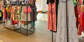 ICIA realiza novo Brechó Solidário no Shopping Difusora com peças a preços acessíveis