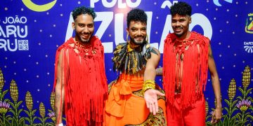Gabriel Sá presenteia o público do São João de Caruaru com lançamento de single “Ubuntu – Eu Sou Porque Nós Somos”