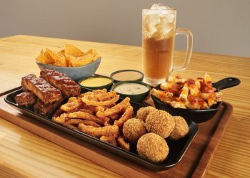 Outback traz de volta o rodízio com comida e chopp liberados todos os dias e horários durante a maior campanha de futebol de sua história