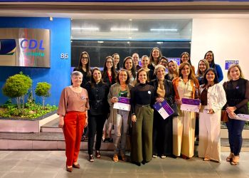 Primeira reunião da CDL Mulher é marcada por discussão de relevância para o gênero