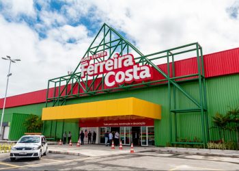 Ferreira Costa abre 150 vagas de trabalho em Pernambuco