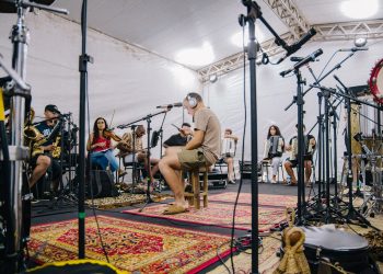 Do pandeiro de Caruaru ao palco do Rock in Rio: Ivison Santos vive um dos maiores momentos da carreira