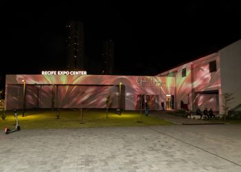 Recife Expo Center estreia no circuito de eventos sociais com festa de 15 anos
