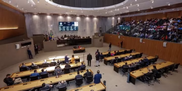 Conheça os deputados estaduais eleitos em Pernambuco
